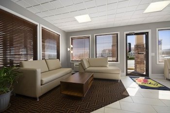 Super 8 by Wyndham Wytheville