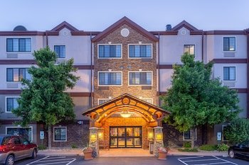 Staybridge Suites Davenport