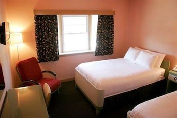 Holiday Music Motel