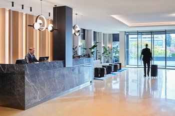 Hotel International