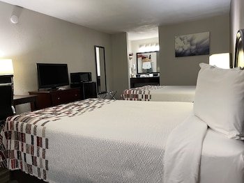 Red Roof Inn Childress