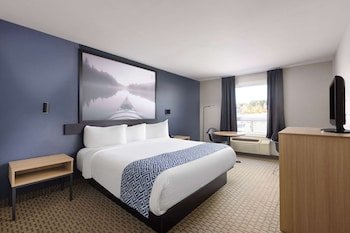 Super 8 by Wyndham St-Jerome