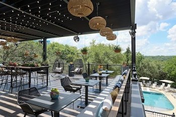 Renaissance Austin