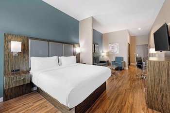 Best Western Plus Pflugerville Inn & Suites
