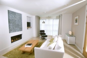Waterford Castle Hotel & Golf Resort