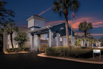 Holiday Inn Express St. Simons Island