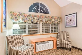 Microtel Inn & Suites by Wyndham Uncasville