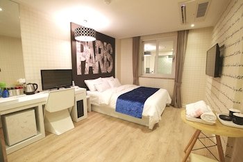 Jeju Lux Hotel