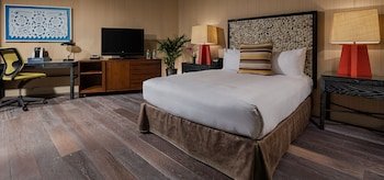 Hotel Maya - a DoubleTree by Hilton