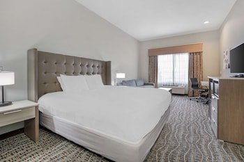 Best Western Plus Peppertree Inn at Omak