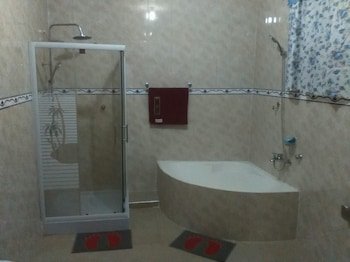 Sweetwater Guest House