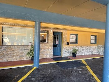 Royal Inn