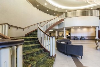 Clarion Hotel & Conference Centre Sherwood Park