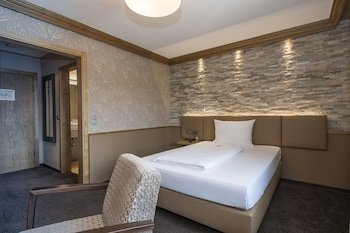 Hotel Becher