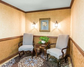 Bluegreen Vacations Patrick Henry Square, Ascend Resort Collection