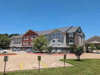 Holiday Inn Express Hotel & Suites El Dorado