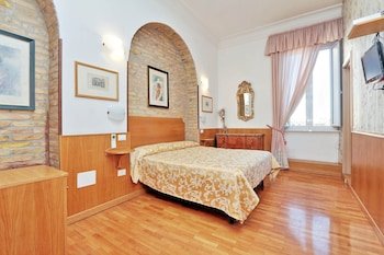 Sonnino Suite