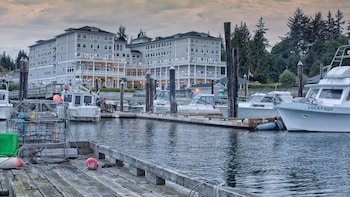 Prestige Oceanfront Resort Sooke