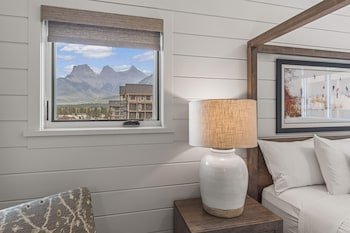 Tamarack Lodge by Spring Creek Vacations