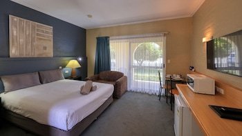 Bishops Lodge Narrandera