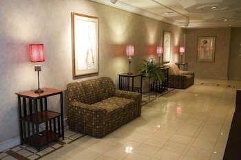 The Woodlands Inn, Ascend Hotel Collection