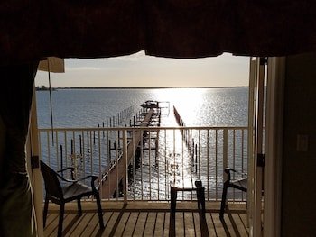 Beso Del Sol Resort