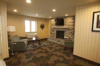 Cobblestone Inn & Suites in Langdon