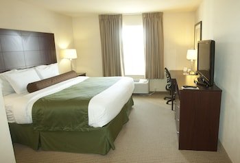 Cobblestone Inn & Suites in Langdon