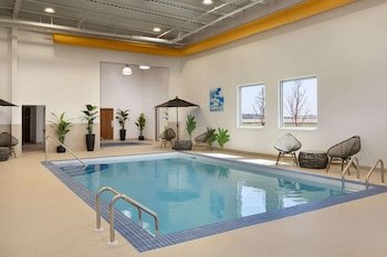Microtel Inn & Suites by Wyndham Weyburn