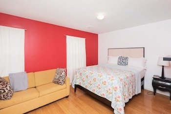 Racpanos Modern Stay on Union Street