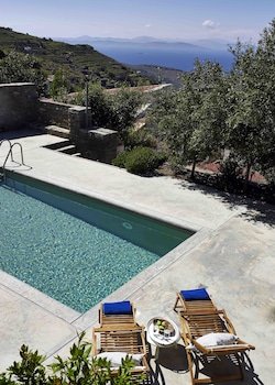 Kea Village Suites & Villa