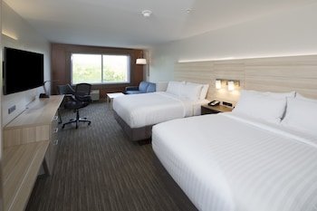 Holiday Inn Express & Suites Logansport