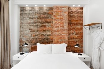 Victorian Hotel Vancouver