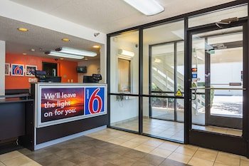Motel 6 Atlanta Tucker Northeast