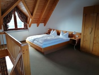 Gasthof Zum Kreuz In Furtwangen