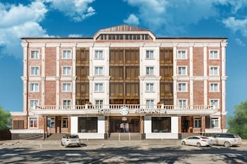 Carat Hotel