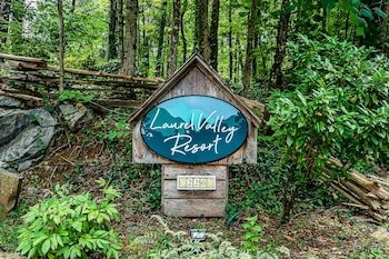 Laurel Valley Resort