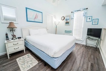 Endless Summer By Panhandle Getaways