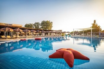 Valamar Tirena Hotel