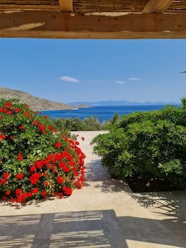 Tilos Villa - Sea View & Garden