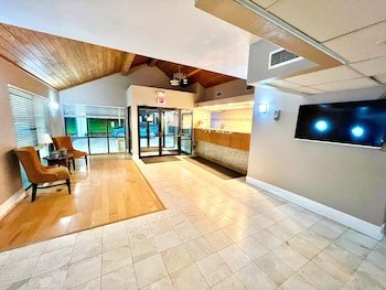GuestHouse Inn & Suites Bayou La Batre/Mobile