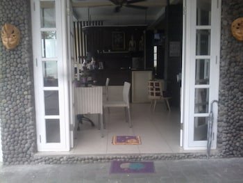 Griya Nendra Guest House