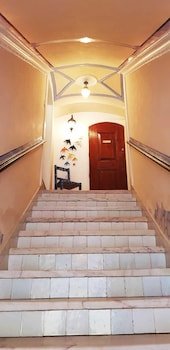 Garcia de Orta Guest House
