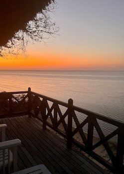 Moyeni Lodge