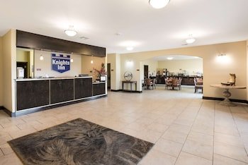 Knights Inn Bunkie
