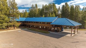 Willamette Pass Inn