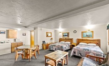 Willamette Pass Inn