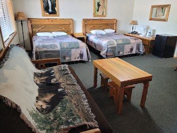 Willamette Pass Inn