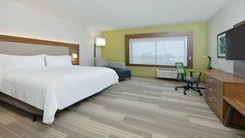 Holiday Inn Express & Suites Oklahoma City West-Yukon