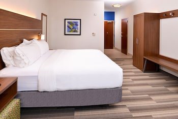 Holiday Inn Express Hotel & Suites Urbana - Champaign (U of I Area)